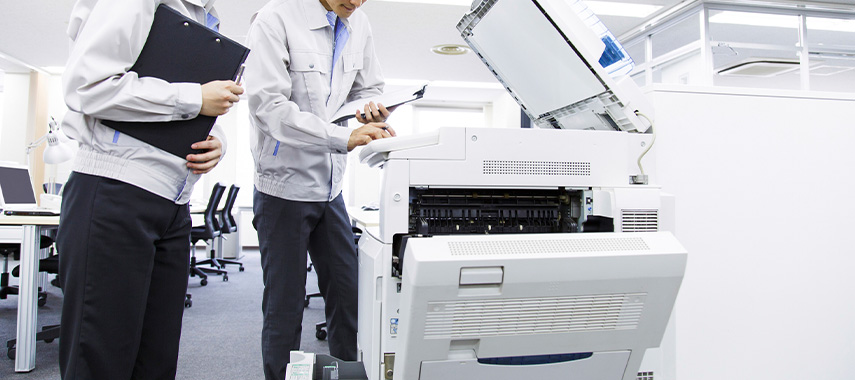 複合複写機の運搬納品作業